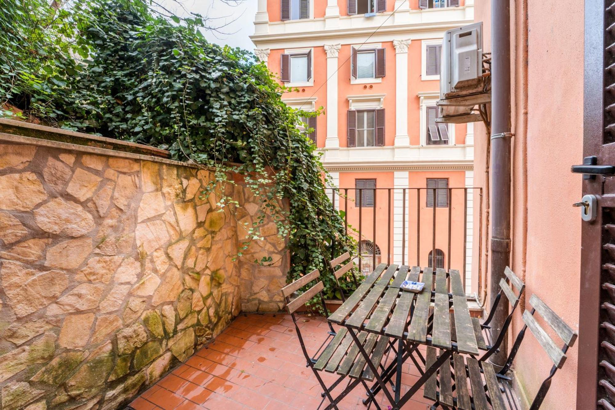 Fl Apartments Il Piccolo Borgo Di Trastevere Рим Екстер'єр фото